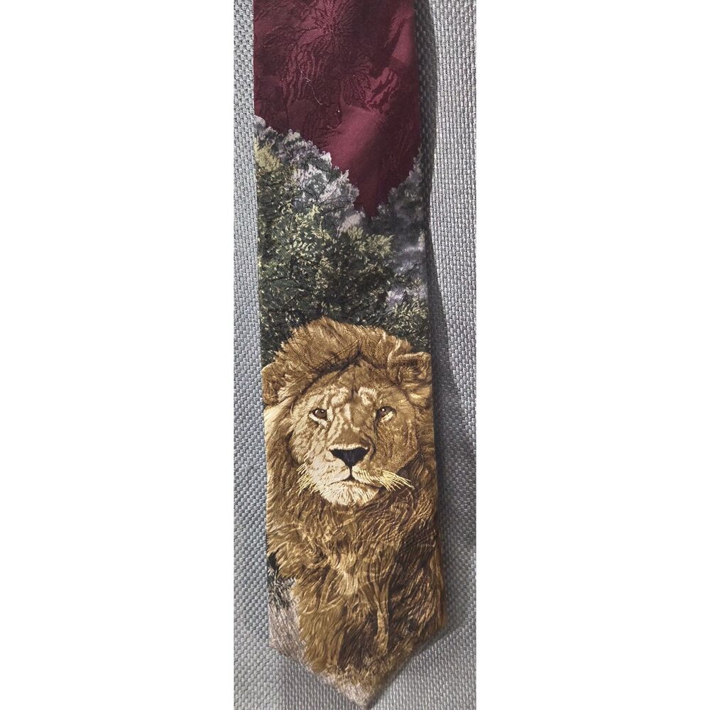 1996 Endangered Species Silk Tie "SIMBA" Lion Simon Combes Greenwich Workshop